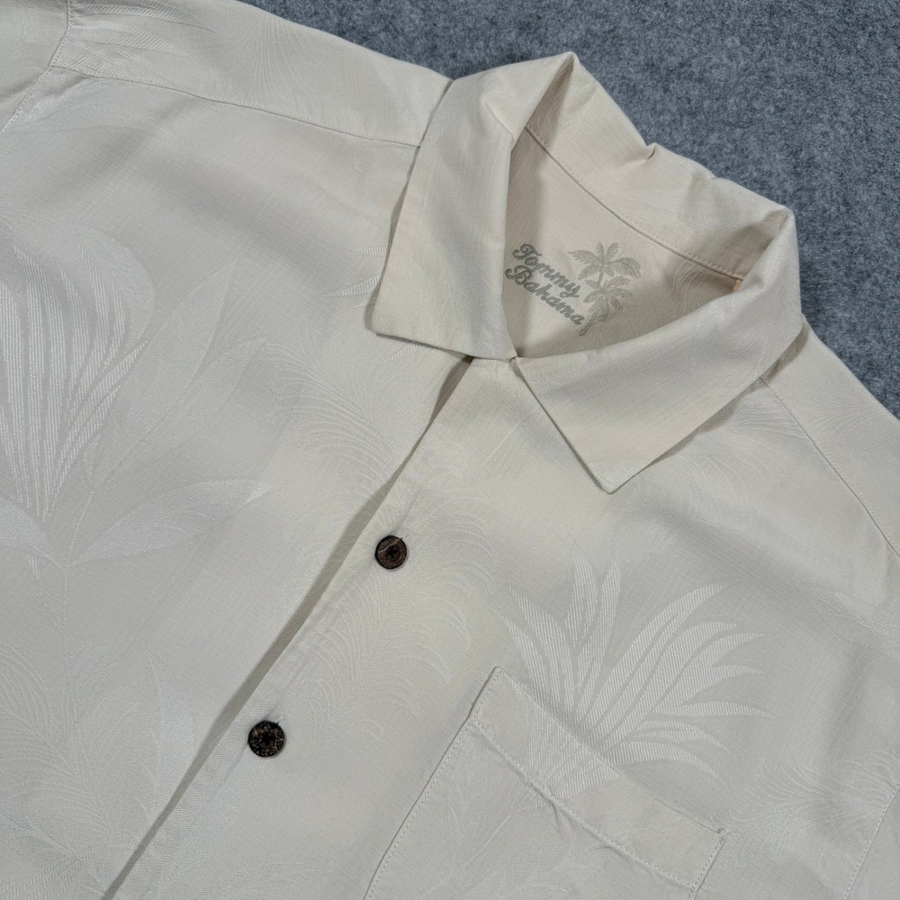 Tommy Bahama Mens L Silk Camp Shirt 191-T32935 Ivory Cream Palm Jacquard